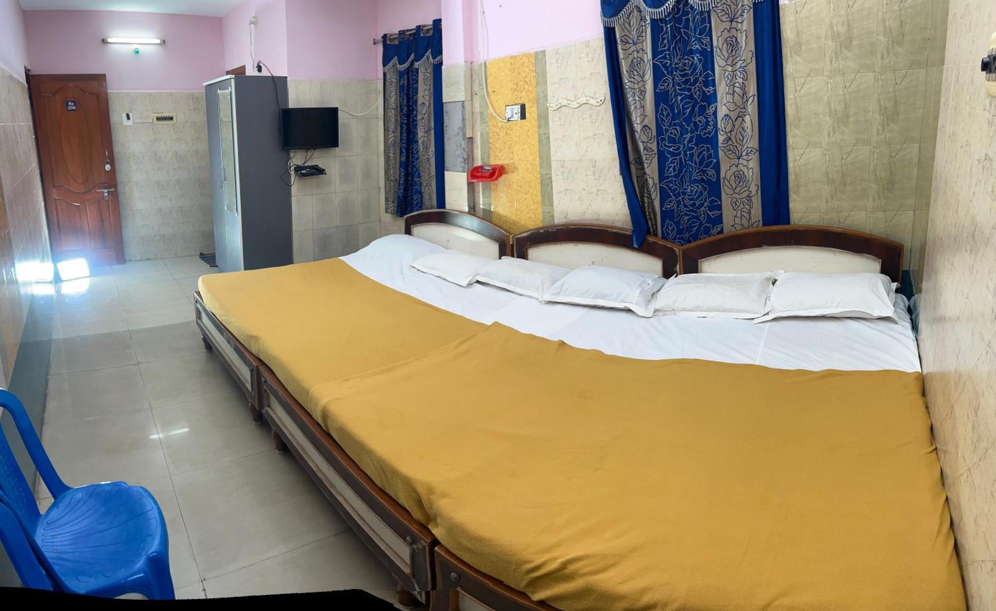 Hotel Chola Lodge Arantangi Luaran gambar