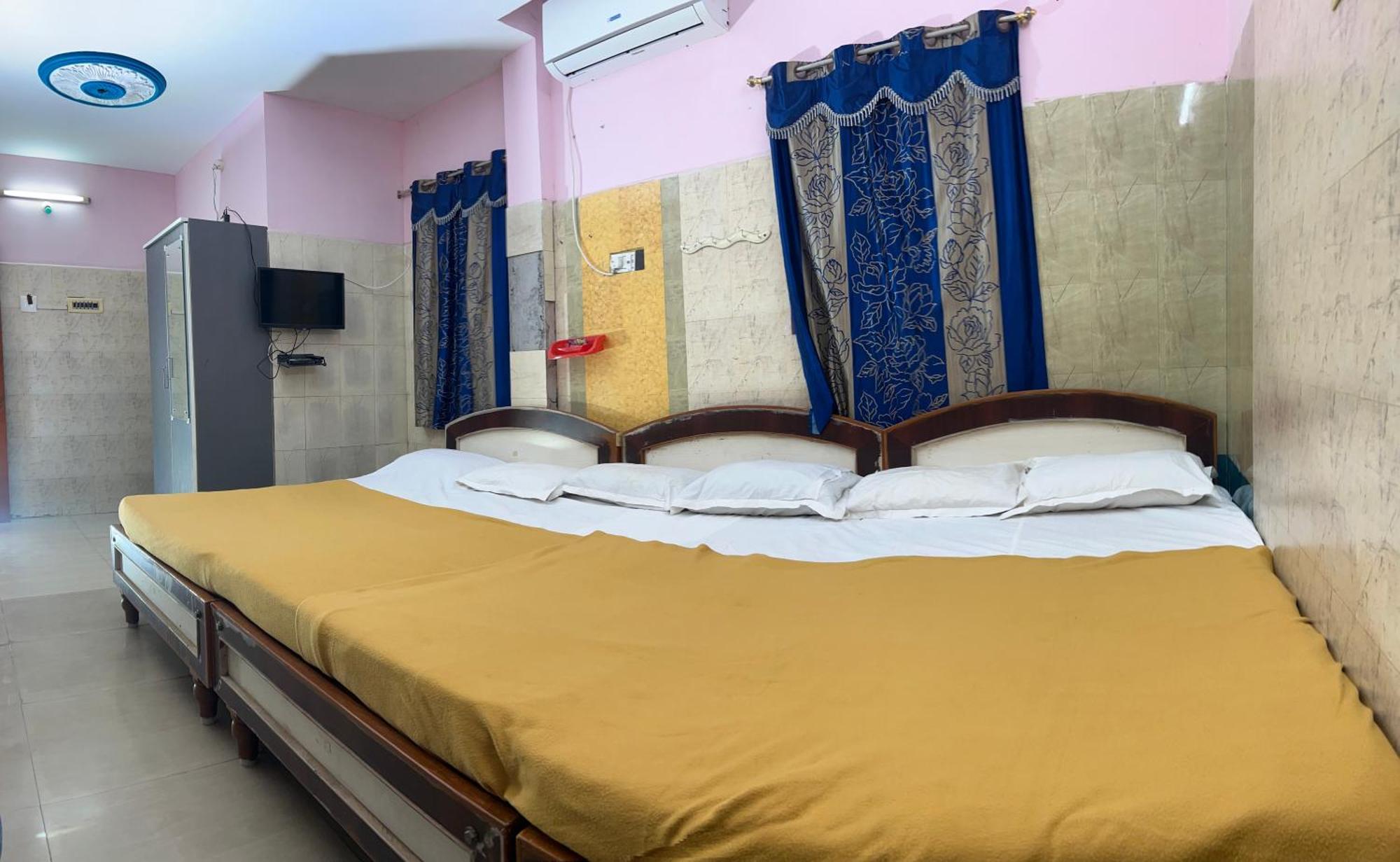 Hotel Chola Lodge Arantangi Luaran gambar