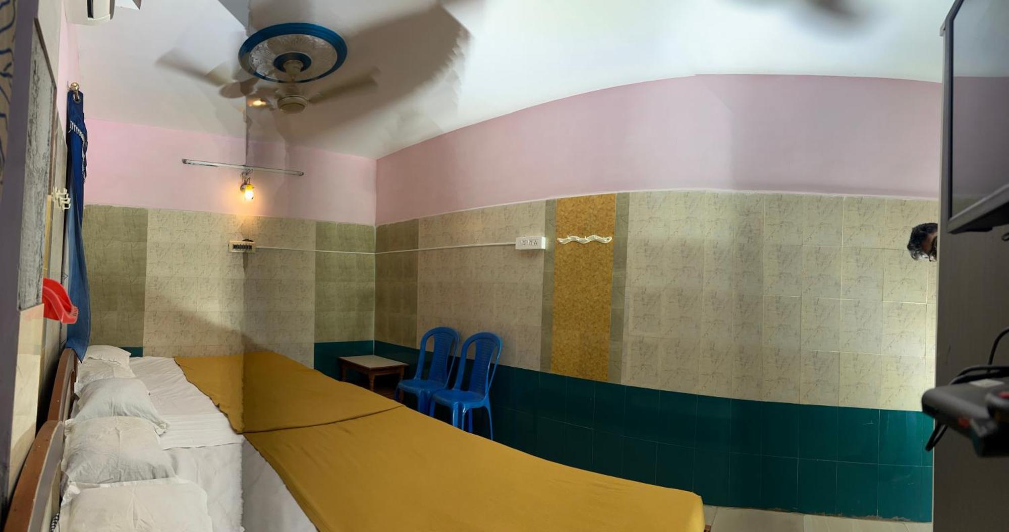 Hotel Chola Lodge Arantangi Luaran gambar