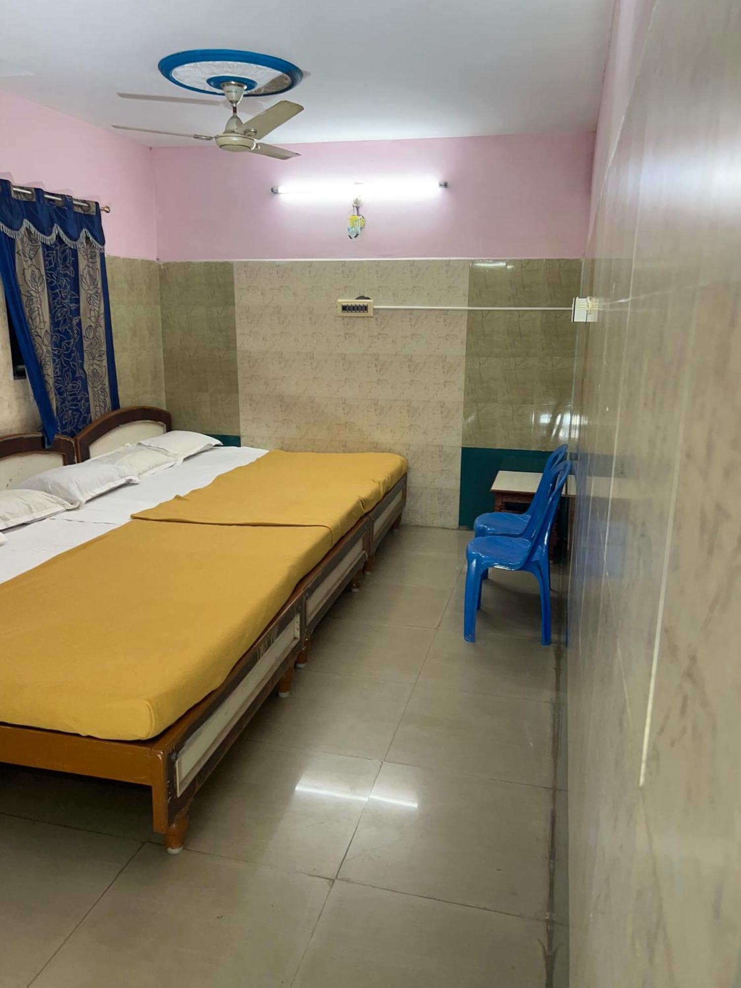 Hotel Chola Lodge Arantangi Luaran gambar