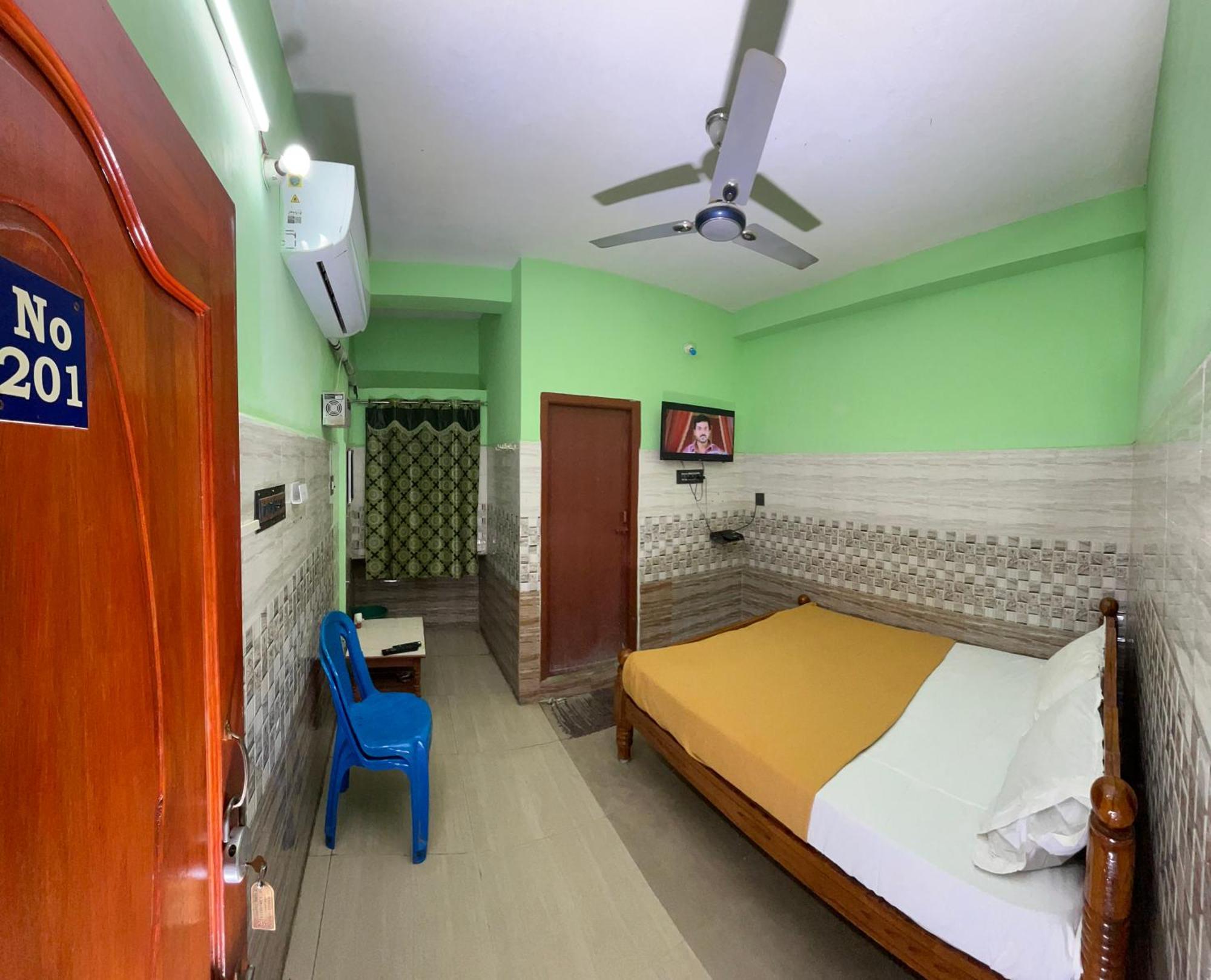 Hotel Chola Lodge Arantangi Luaran gambar